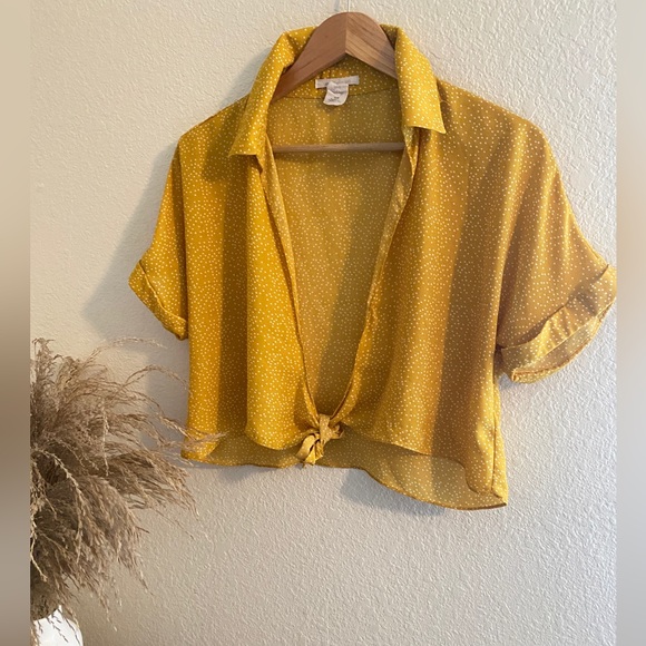 UO Urban Outfitters Yellow Polka Dot Sheer Top - Picture 2 of 7
